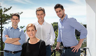 Antonio, Luigi, Marco e la mamma Giovanna